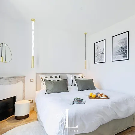 Les Lucioles 9 - Luxury 2 Bedroom 아파트